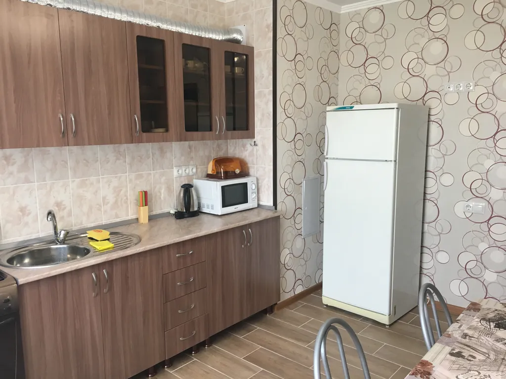 Квартира Трёхкомнатная квартира — Геленджик