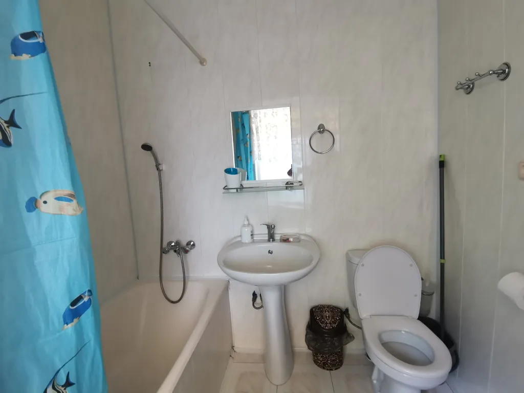 Коттедж Дом в частном секторе у моря — Анапа