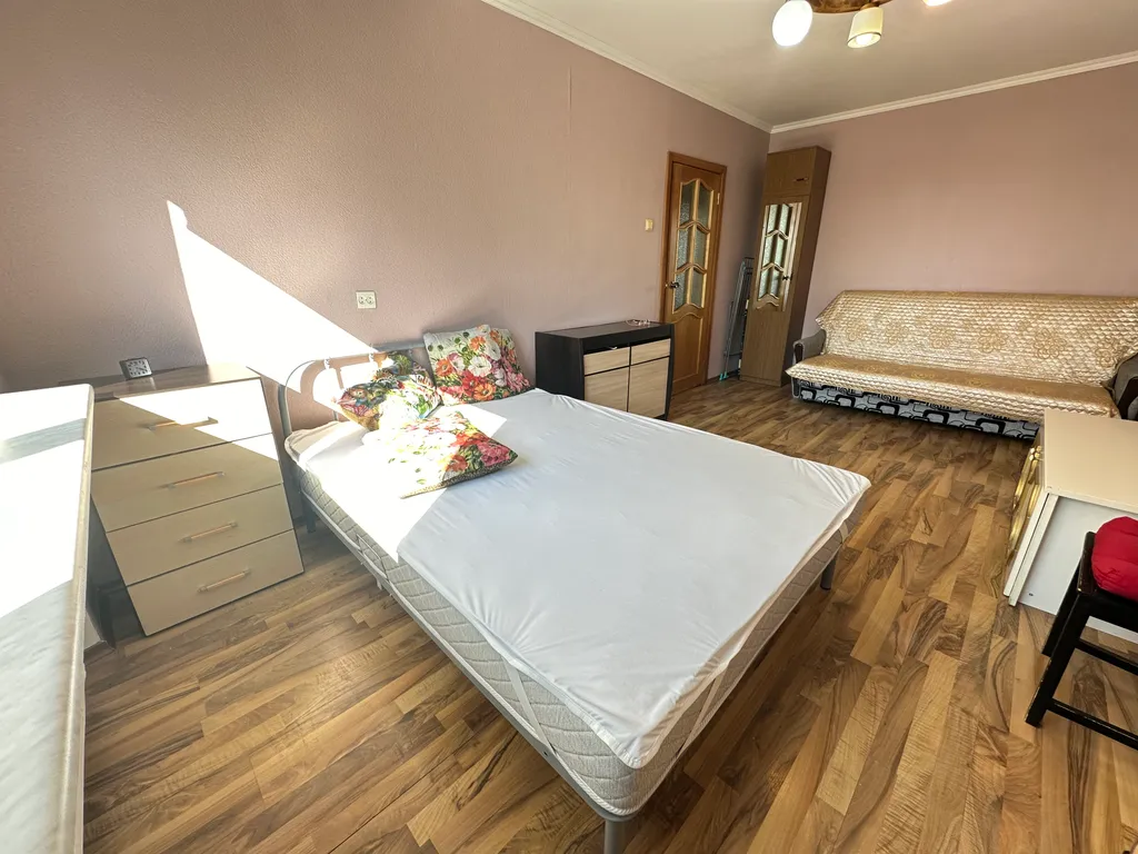 Квартира Квартира Уютная однушка у метро Проспект Просвещения на 5 мест — Санкт-Петербург