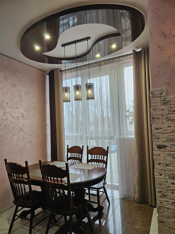 Уютная квартира в самом центре  города, в парке