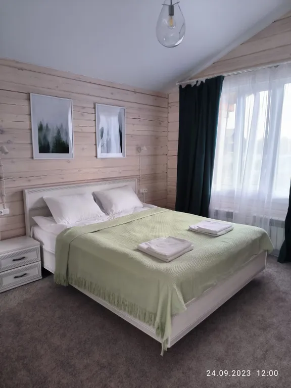 Коттедж на большую компанию близко от подъемника