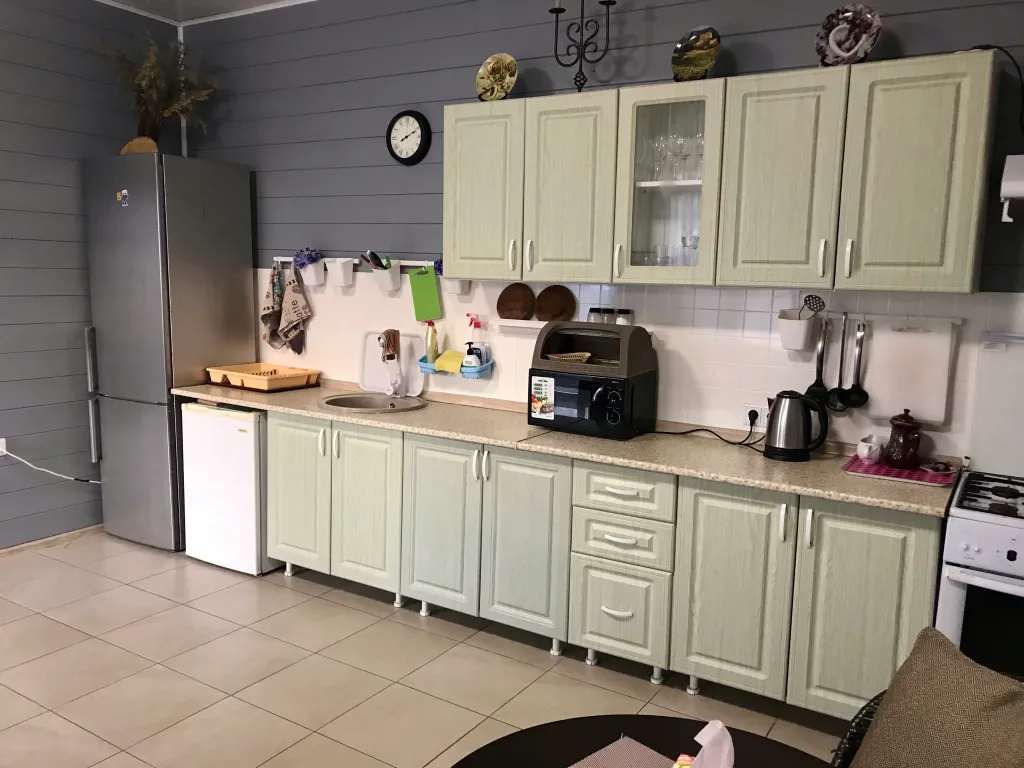 Трехместный номер, с двуспальной и односпальной кроватями