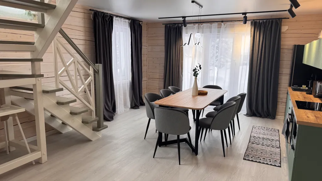 Коттедж «The Лес» дом на 10 человек в 5 минутах от подъемников — аренда посуточно в Шерегеш