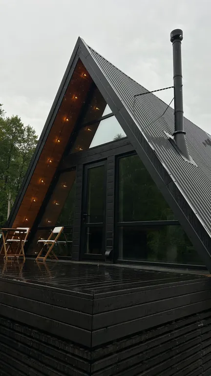 Треугольный дом в 15 минутах от центра Бреста