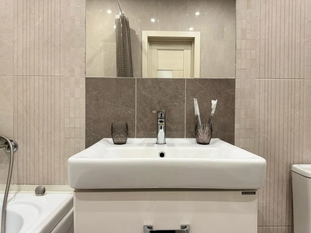 Апартаменты Аврора, Розы Люксембург 33, 16 этаж, закрытая парковка