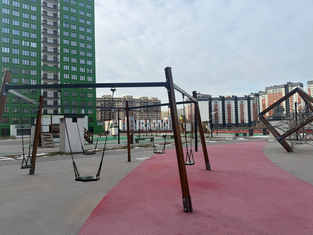 Студия с бесконтактным заселением