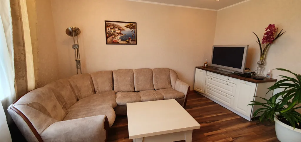 Апартамент в загородном доме филино с сауной, садом и барбекю