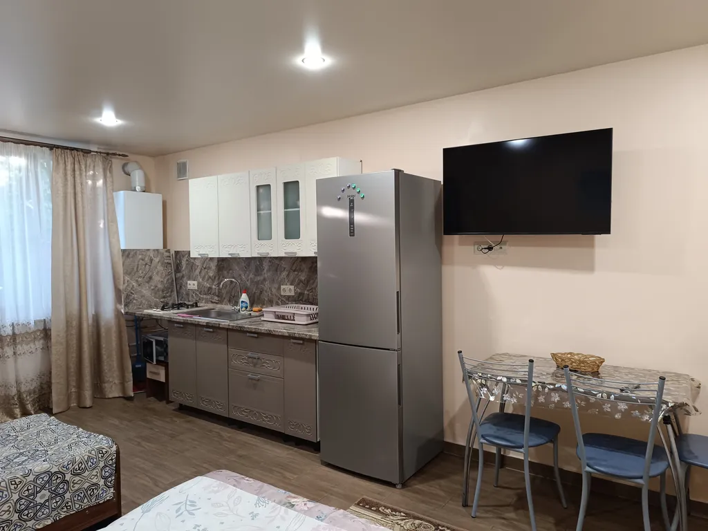 Коттедж Уютный домик-студия, утопающий в зелени — Геленджик