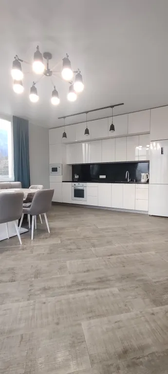 Дом с панорамным видом на горы и море