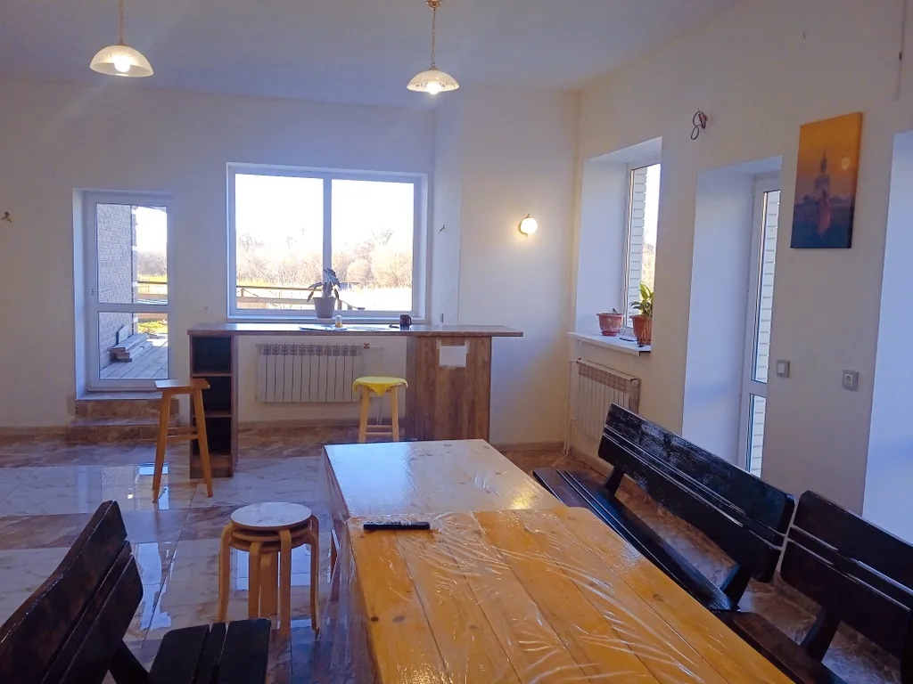 8-комнатный Дом