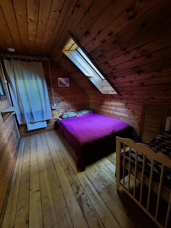 Уютный дом в рядом с лесом