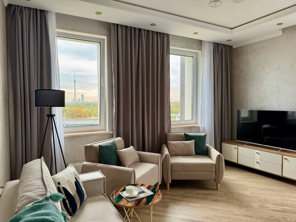 Квартира 4-комнатная квартира с видом на ВДНХ, Останкинскую башню, 84м, 7 кроватей — Москва