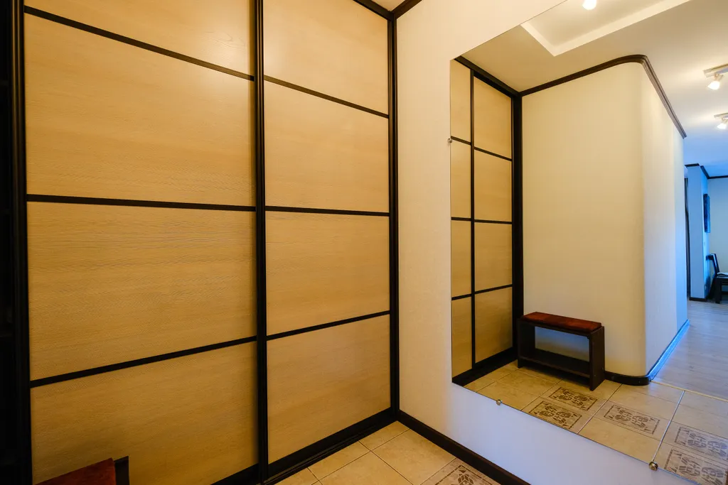 Квартира рядом с площадью Новособорная