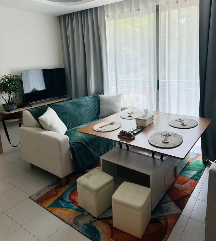 Апартамент Fantasea Condo Kamala с видом на горы