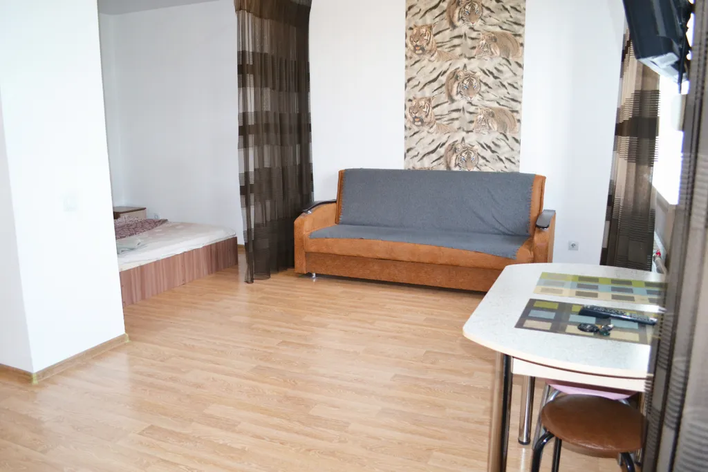 Квартира Уютная студия на Мира — аренда посуточно в Волжский