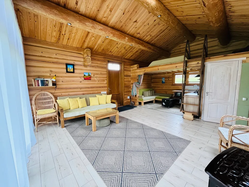 Дом у озера