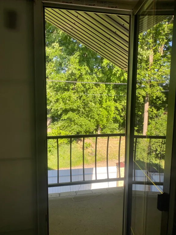 Двухэтажный дом с бассейном караоке и кальяном