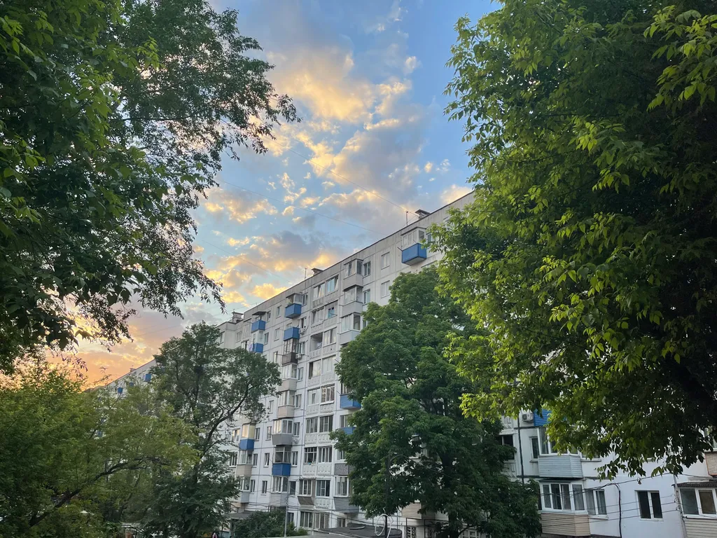 Солнечная двухкомнатная квартира