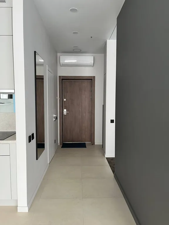 Новые апартаменты с большой террасой