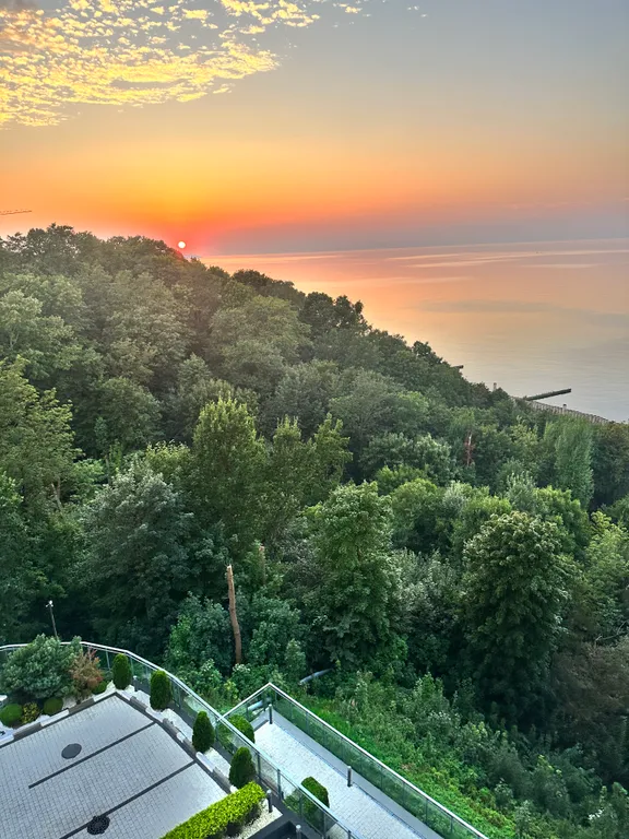 Апартаменты премиум-класса на первой линии с видом на море