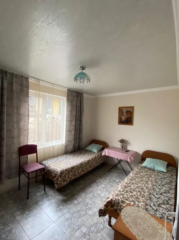 Квартира Квартира Уютный эконом номер на двоих (с общим сан. узлом) недалёко от моря — Адлер