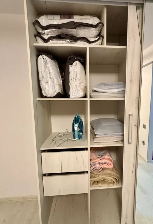 Квартира рядом с Александровской больницей