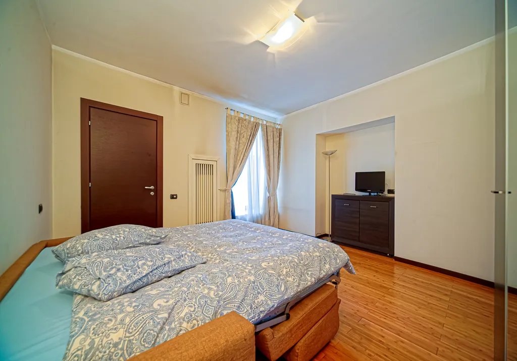 Квартира Квартира с видом на Аничков мост и Фонтанку, до 5 гостей — Санкт-Петербург