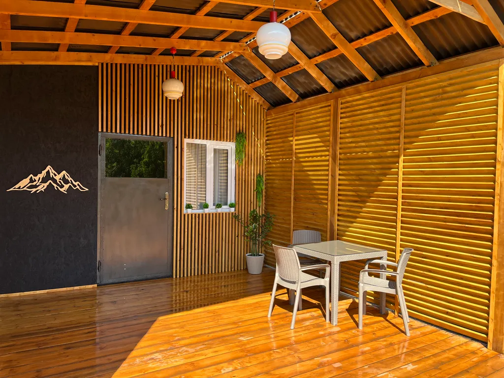 Коттедж Уютный домик с прекрасным видом — аренда посуточно в Гельбах