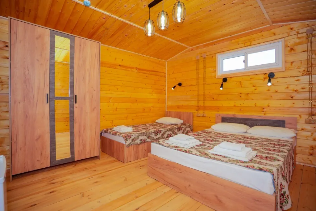 Коттедж 1-комнатный Дом — аренда посуточно в Сукко