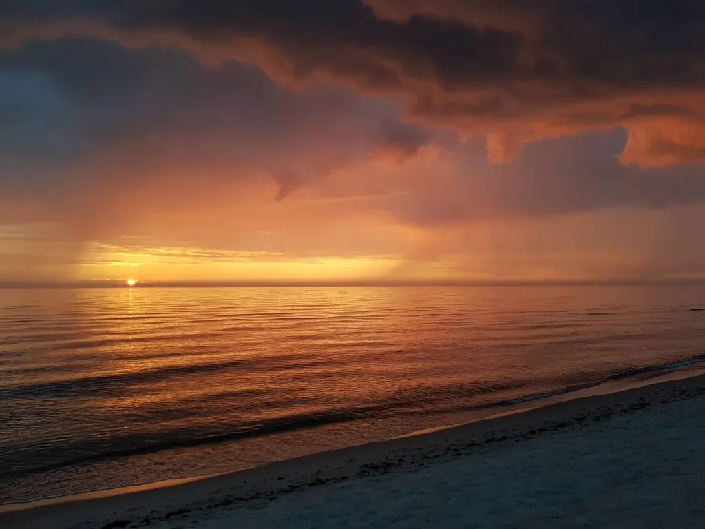 Свидание у моря