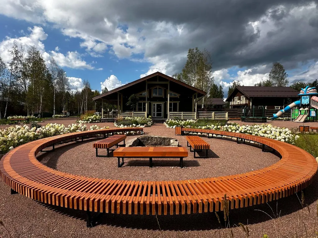 Коттедж Уютный коттедж на берегу Красного озера — Светлое