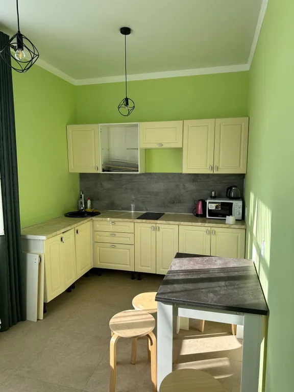 Квартира Комната на 2 этаже частного дома — Сухум