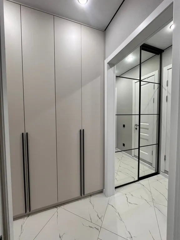 2 комнатная квартира с дизайнерским ремонтом