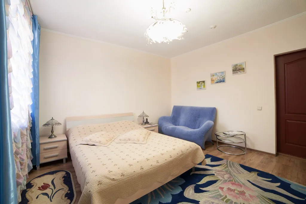 Квартира Комната — аренда посуточно в Курган