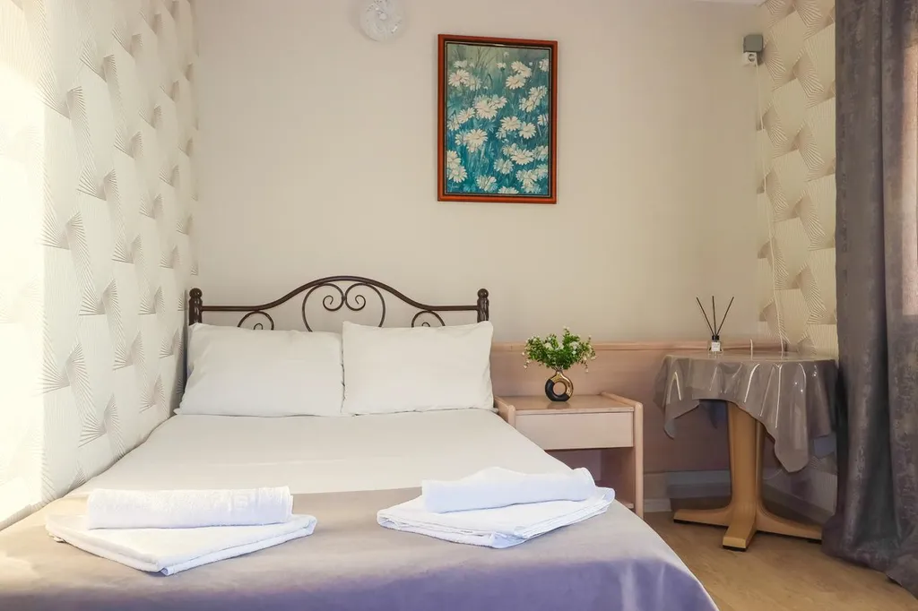 Уютная комната у моря