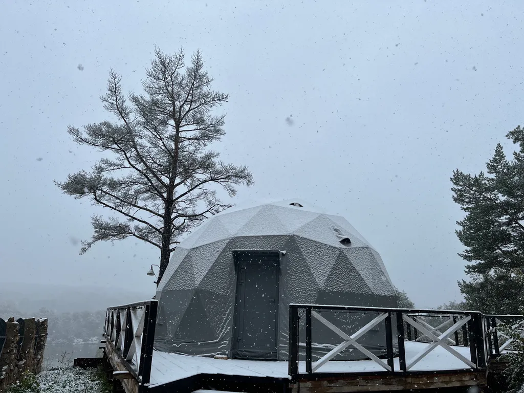 Глэмпгеокупол Домик на Оке