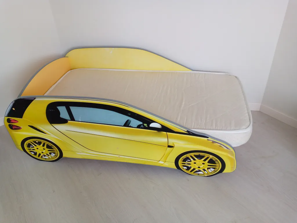 Уютная евродвушка с двумя балконами и евроремонтом