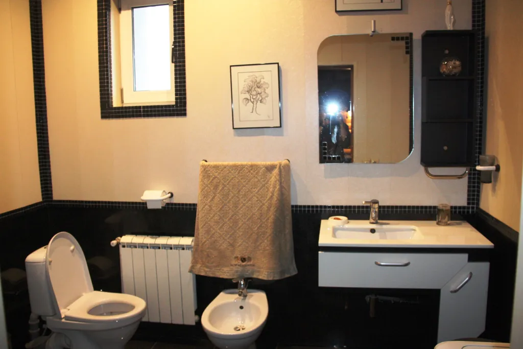 Уютный дом с печью возле реки