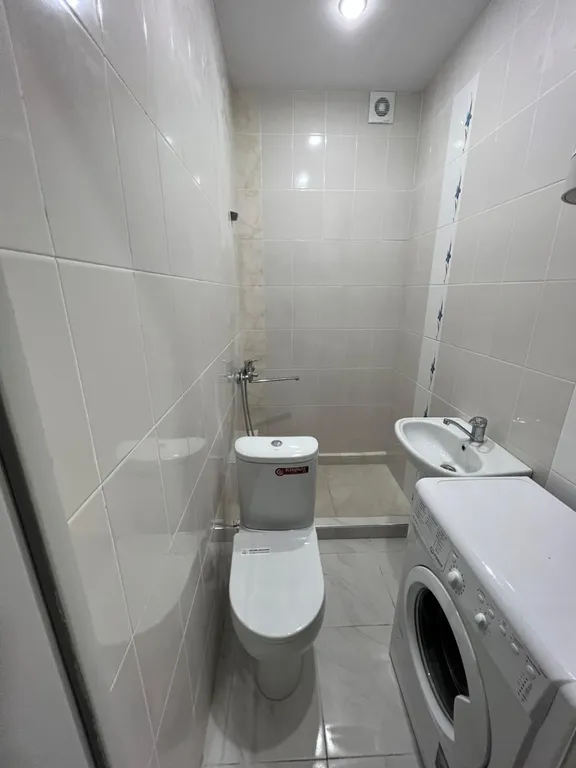 Студия возле ЖД вокзала