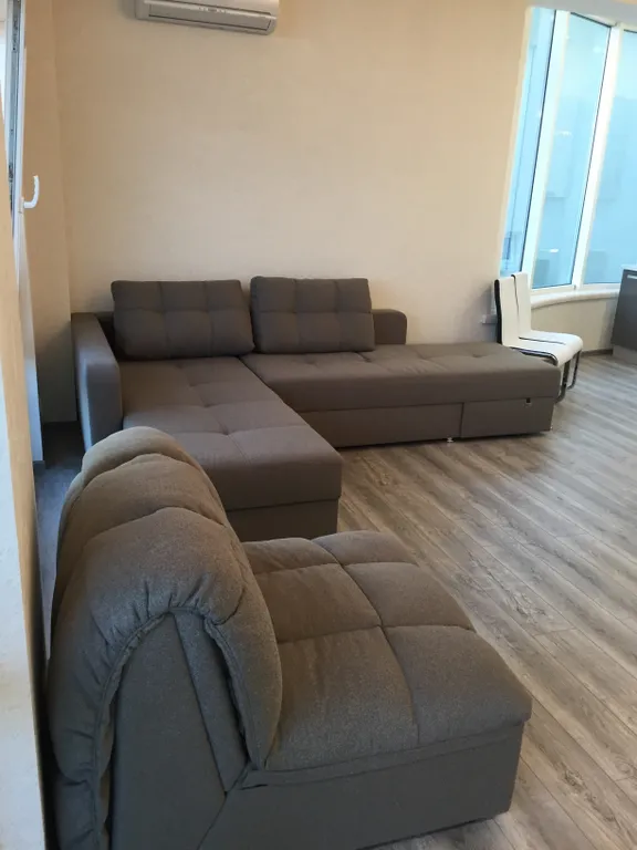 Студия с видом на море и горы