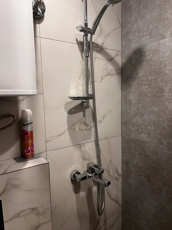 Уютная и стильная студия с отдельной кухней