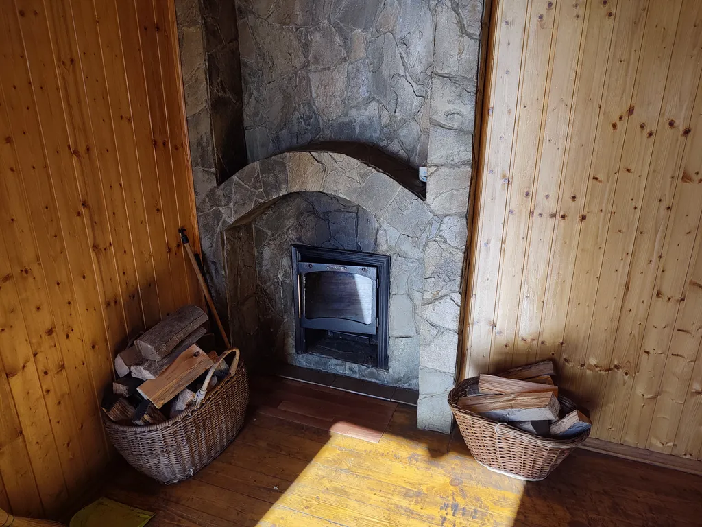 Дом с баней на озере