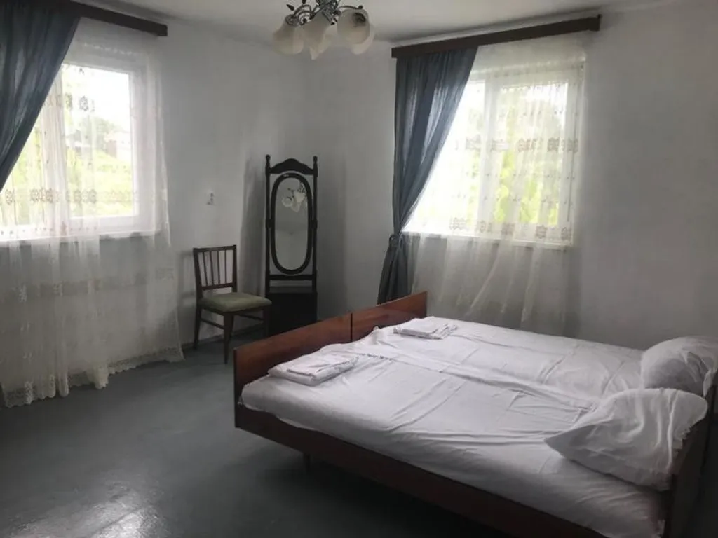 Просторный дом в центре