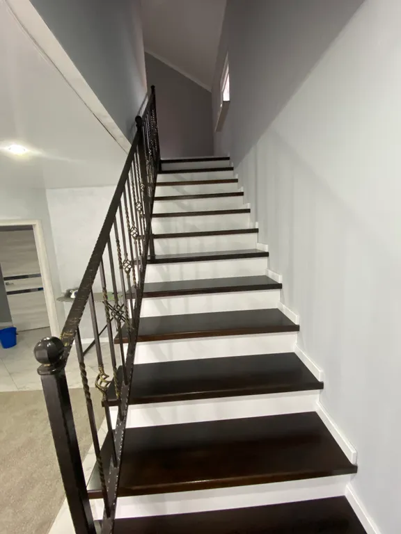 Коттедж Уютный новый дом в центре города — Элиста