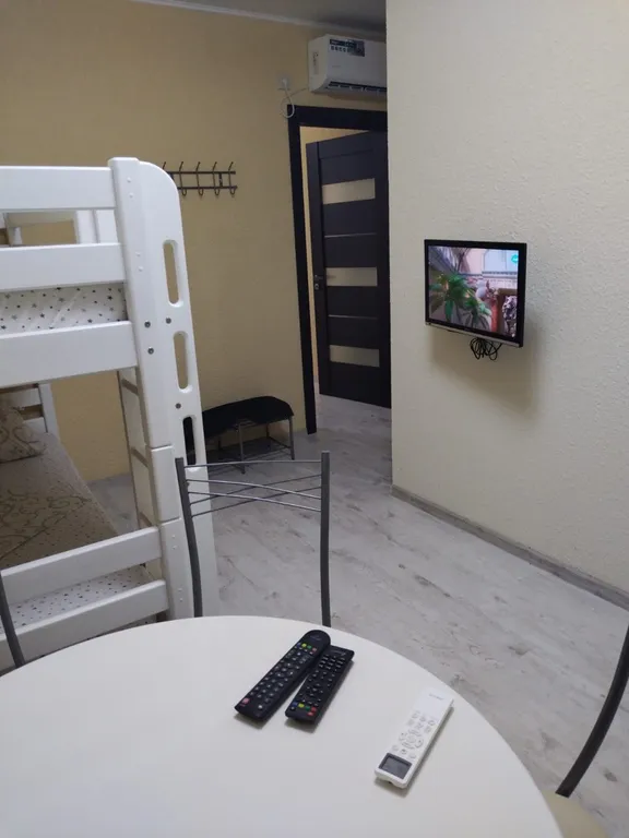 Апартамент 6