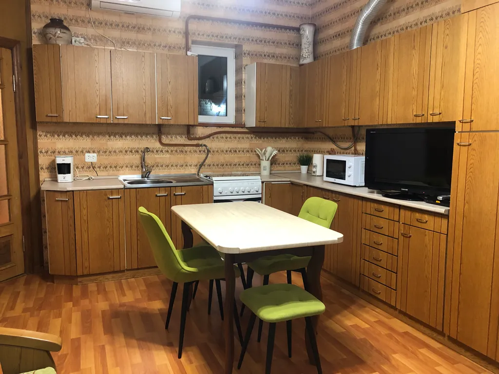 Уютный дом в центре города