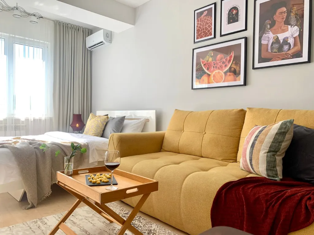 Яркая студия фрида кало в центре города алматы