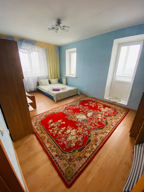 Большая 2-ка около автовокзала