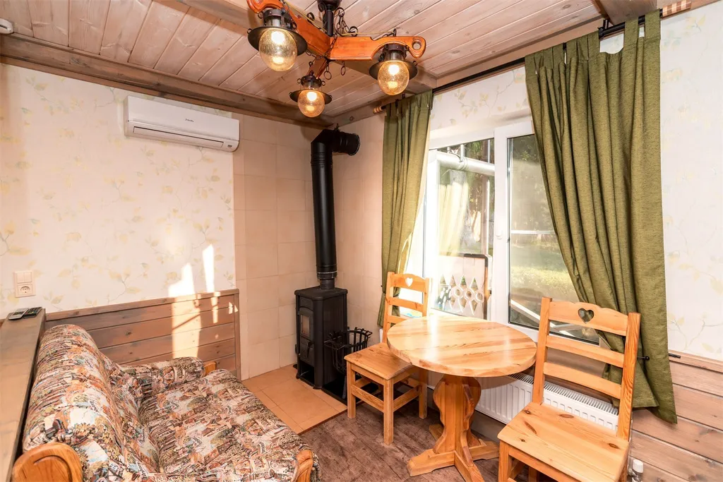 Альпийская деревня с раздельными кроватями