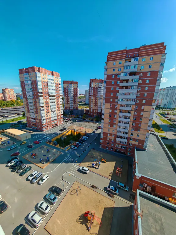 Квартира Квартира у ТЦ Кристалл — Тюмень
